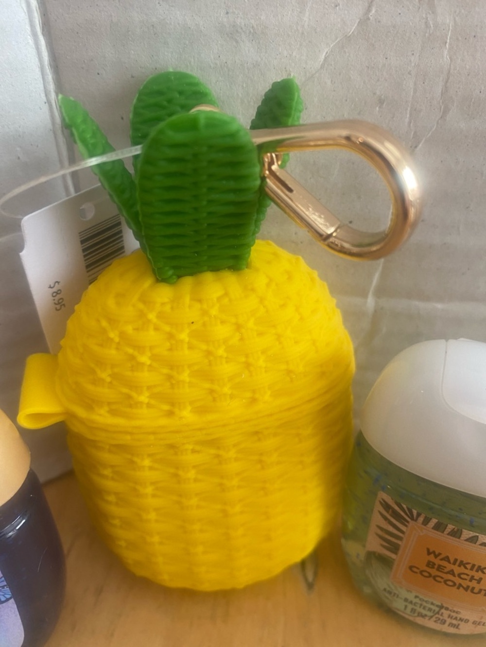 Bath & Body Works set 5 - Pineapple gel Holder bag charm & 4 hand gels NWT - Picture 4 of 5